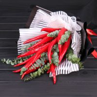 Bouquet of red peppers Aneni