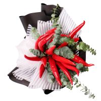 Bouquet of red peppers Biella
