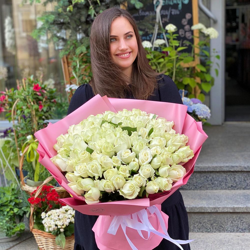 101 white roses Kiev