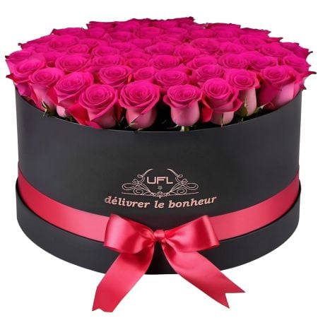 101 розовая роза в коробке Канкаки