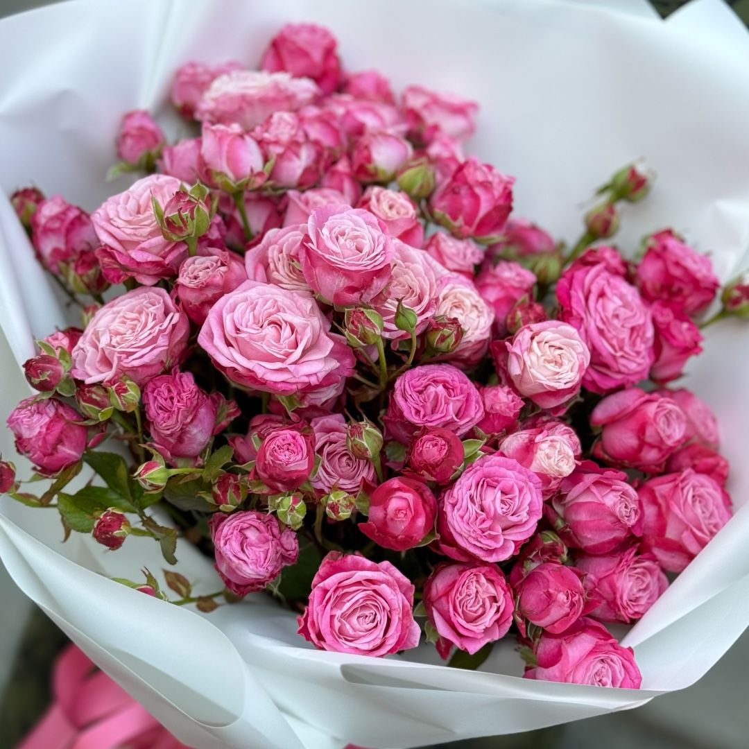 Букет кущових троянд Рожева мрія