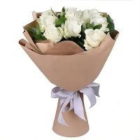 11 білих троянд Парамарибо