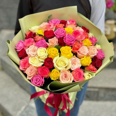 51 разноцветная роза Гринвиль