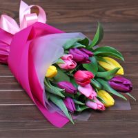 Весенний привет 11 тюльпанов Корваллис