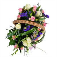 Flower basket with ribbon Faggeto Lario