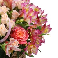  Bouquet Arrangement Joy Msida
														