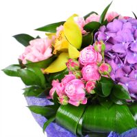 Bouquet of flowers Dream Vinnitsa
                            