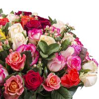 Большой букет разноцветных роз Норфолк