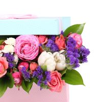 Мила квіткова коробочка Карабібер
