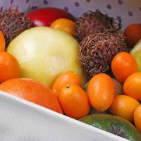 Коробка с экзотическими фруктами Ольборг