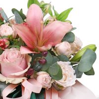 Roses and lilies Bekescsaba