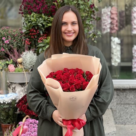 Букет из 25 червоних троянд Київ