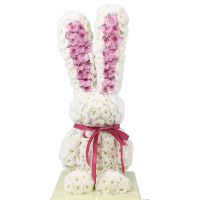 Игрушка из цветов - Белый кролик Хиросима