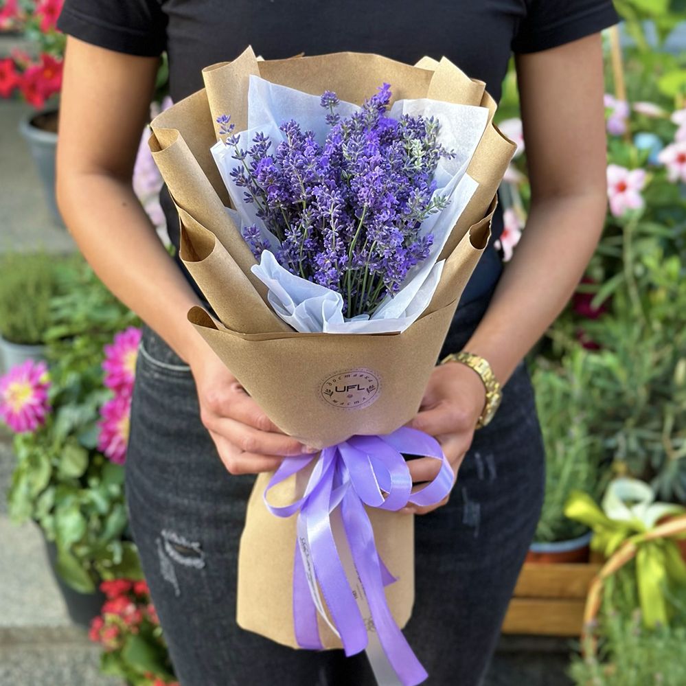 Bouquet of flowers Lavender
                            