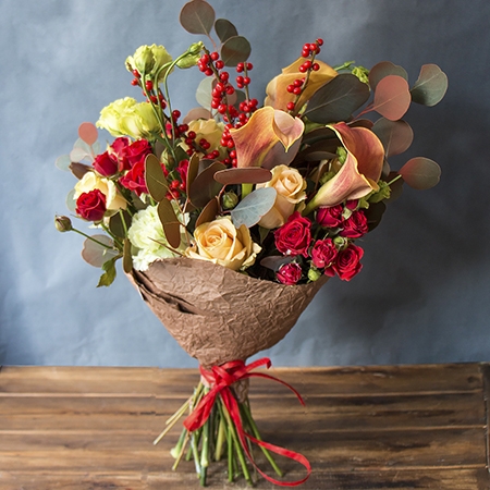 Букет цветов Семирамида Гранд Форкс