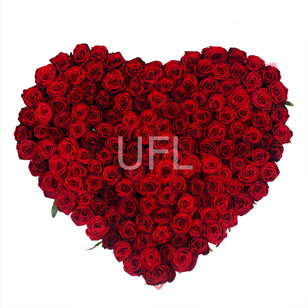 Сердце из роз (145 роз) Киев