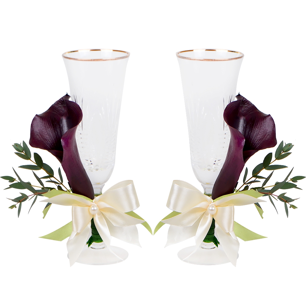 Wedding glasses with calla lilies Wedding glasses with calla lilies