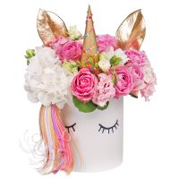Букет цветов Цветочный единорог Суходольск