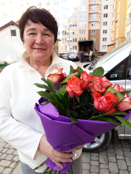 Доставка цветов Ивано-Франковск