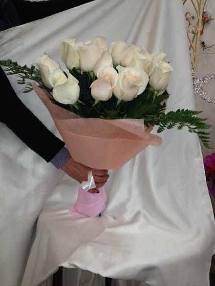 Flowers delivery Novozaryivka