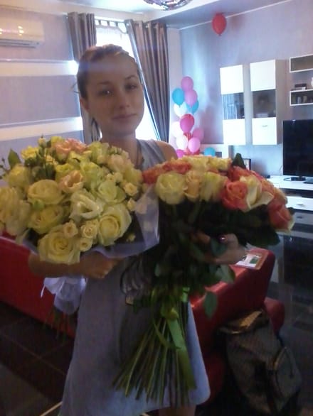 Flowers delivery Novozaryivka