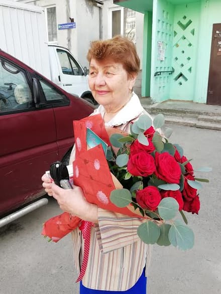 Доставка квітів Фастів