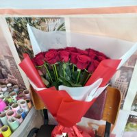 Букет из 25 красных роз - Глифада