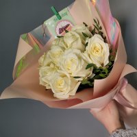 9 white roses - Sandnes