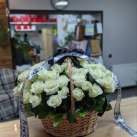 Траурна корзина з білих троянд - Прін-ам-Кімзее
