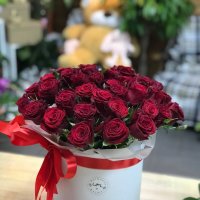 Букет квітів Карміновий сюрприз - Аппер Мальборо