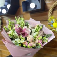 Букет квітів Ніжний подарунок - Аллахабад