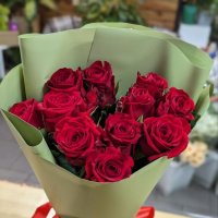 11 червоних троянд - Яблуница