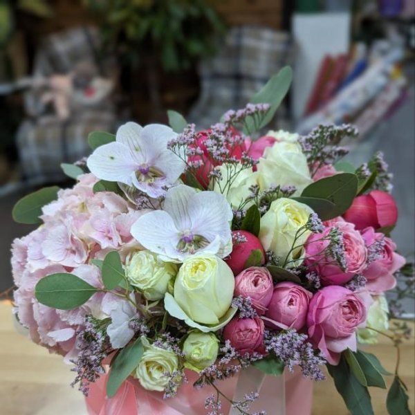 Flower arrangement With Love - Ichikawa