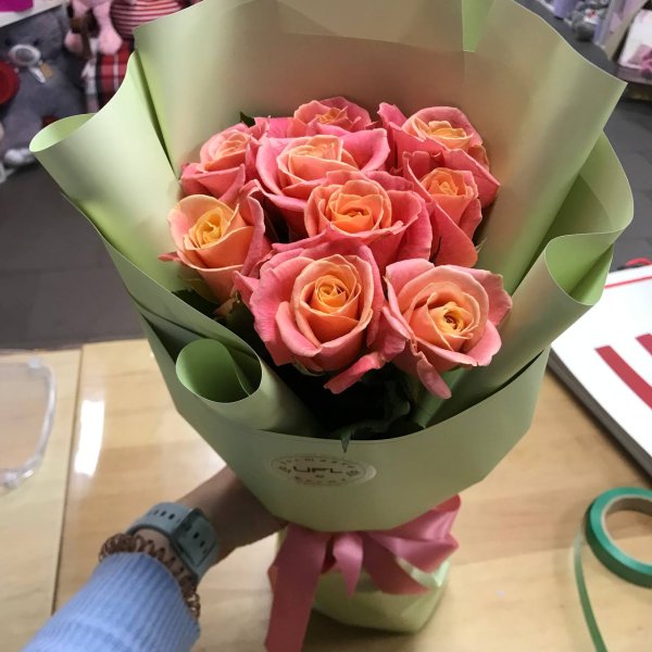 Букет цветов Гармония 9 роз - Макаров