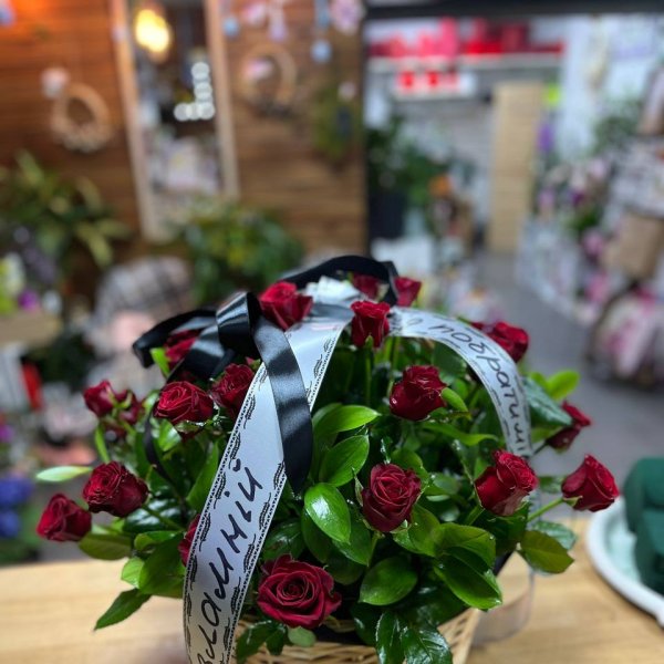Funeral basket of roses - Pokrovskoe