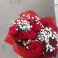 Розы з гипсофилой - Роузленд