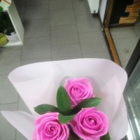 Spring promo! 3 roses - Brest (Belarus)