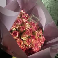 51 creamy roses - Bronx