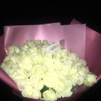 51 white roses - Sakiai