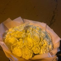 51 white roses - Sakiai