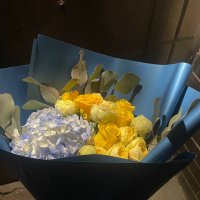 Blue and yellow bouquet - Saarlouis