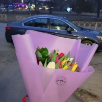 25 різнокольорових тюльпанів - Коломбьєр