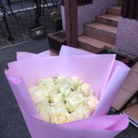 Букет 7 білих троянд - Траффорд