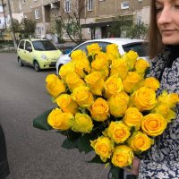 Цветы поштучно желтые розы - Кеми