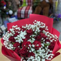 Троянди з гіпсофілою - Поляниця