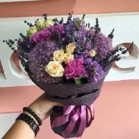 Цветы, которые нравятся женщинами компании UFL